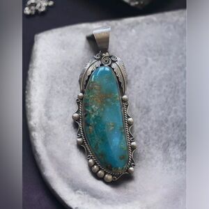 Rita Lee Native American Navajo .925 sterling Silver Turquoise necklace pendant